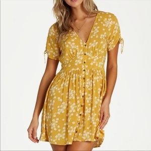 Billabong yellow floral shirt sleeve mini dress